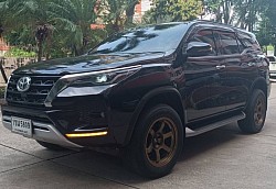 SUV ส่งสนามบิน รับส่งผู้บริหาร เหมาดูงานต่างจังหวัด